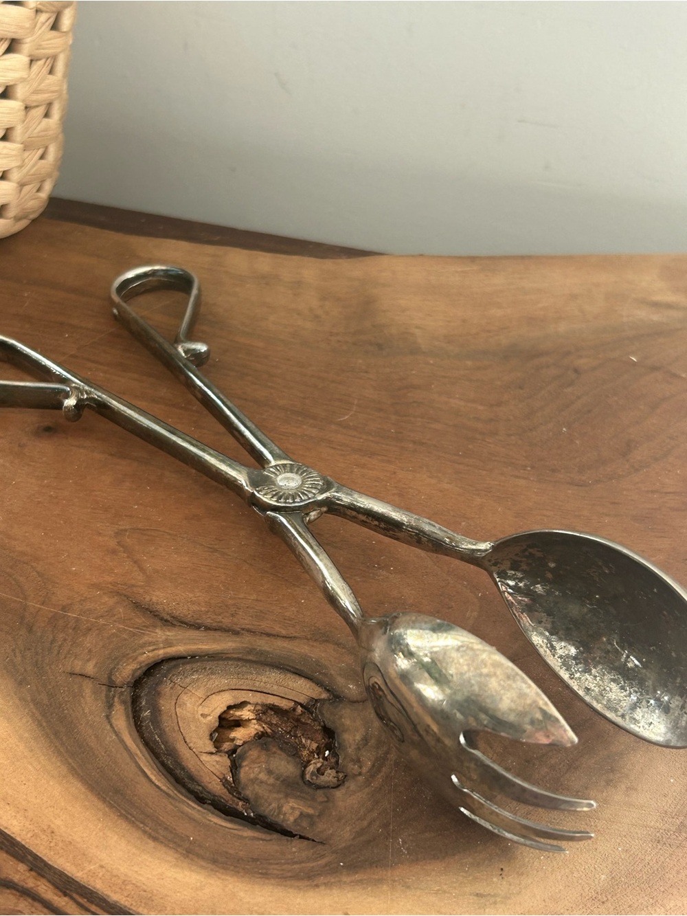 Vintage silver-plated scissor-style serving salad tongs unmarked